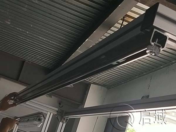 鋁型材燈管導(dǎo)軌安裝圖 鋁型材燈管導(dǎo)軌安裝圖