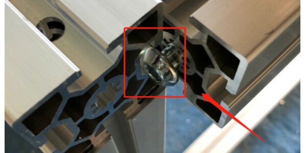 工業(yè)鋁型材內(nèi)部連接的優(yōu)缺點有哪些？